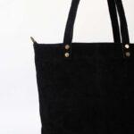 δερμάτινη γυναικεία τσάντα suede